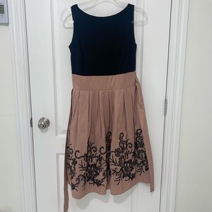 SLNY Black and Pink Dress